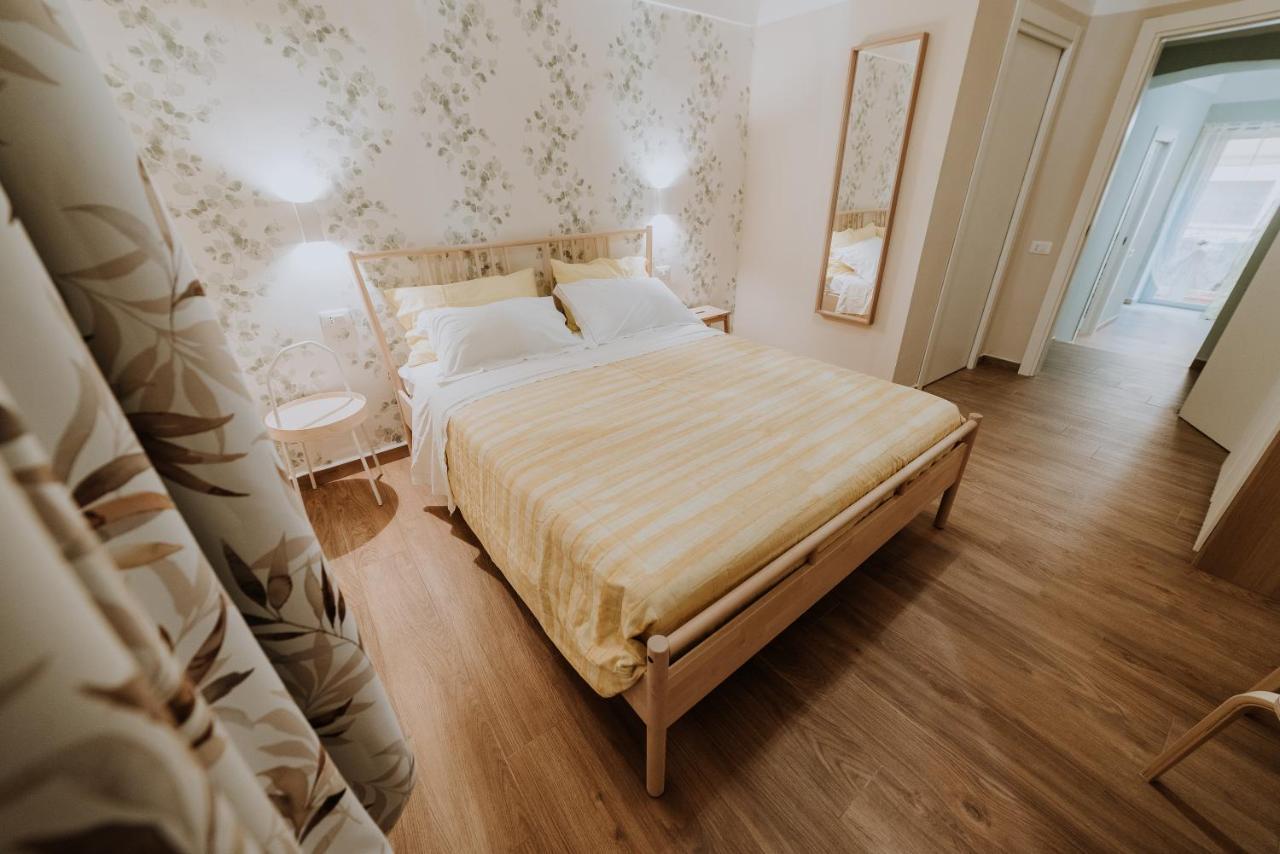 La Casa Di Achille Panzió Chieti Kültér fotó