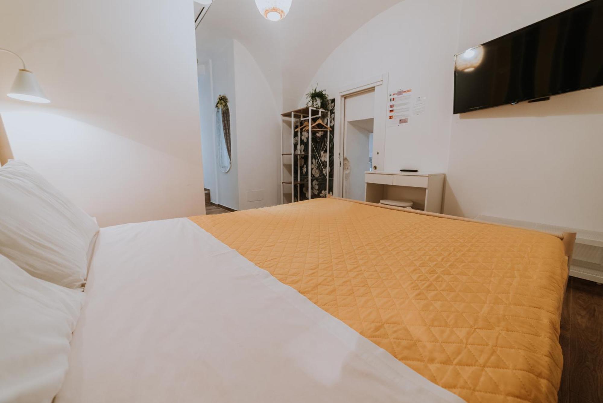 La Casa Di Achille Panzió Chieti Kültér fotó